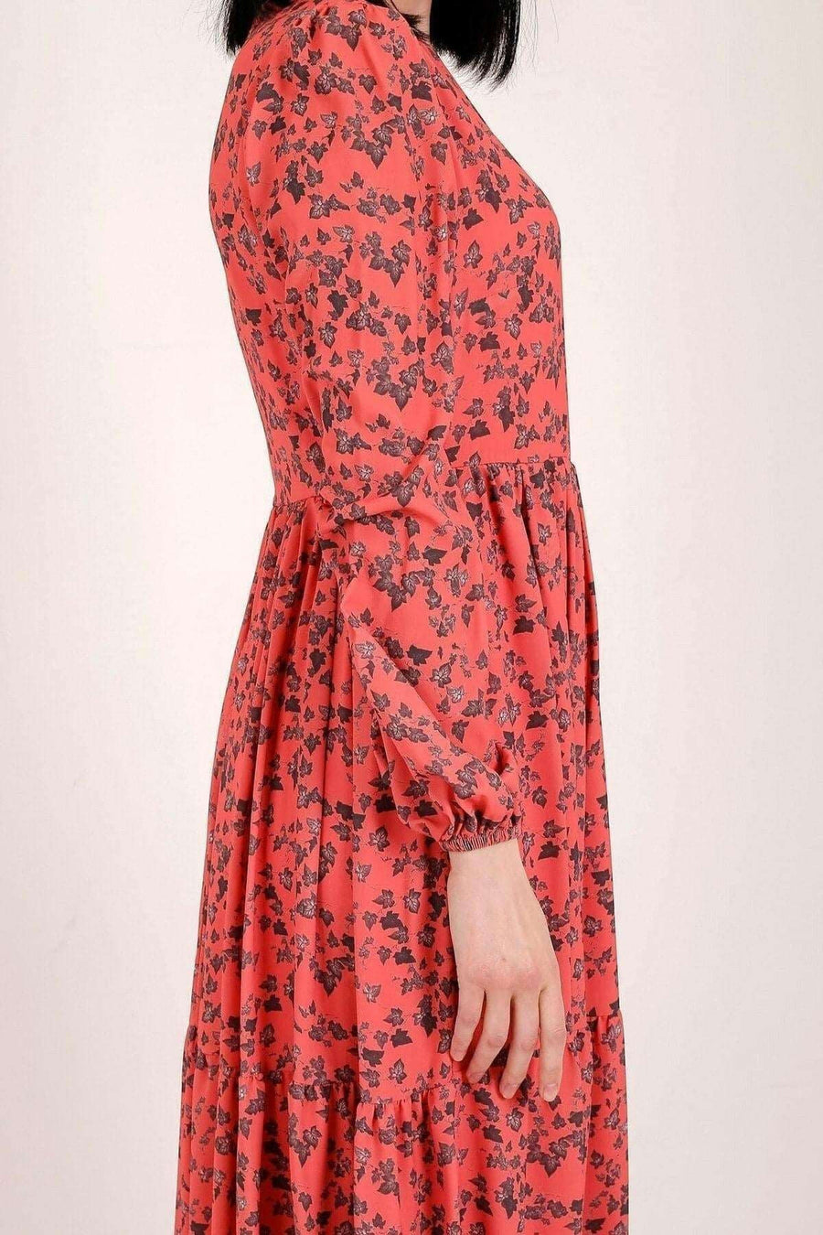 Ellan Maxi Dress With Long Sleeve - Glamourous Grace
