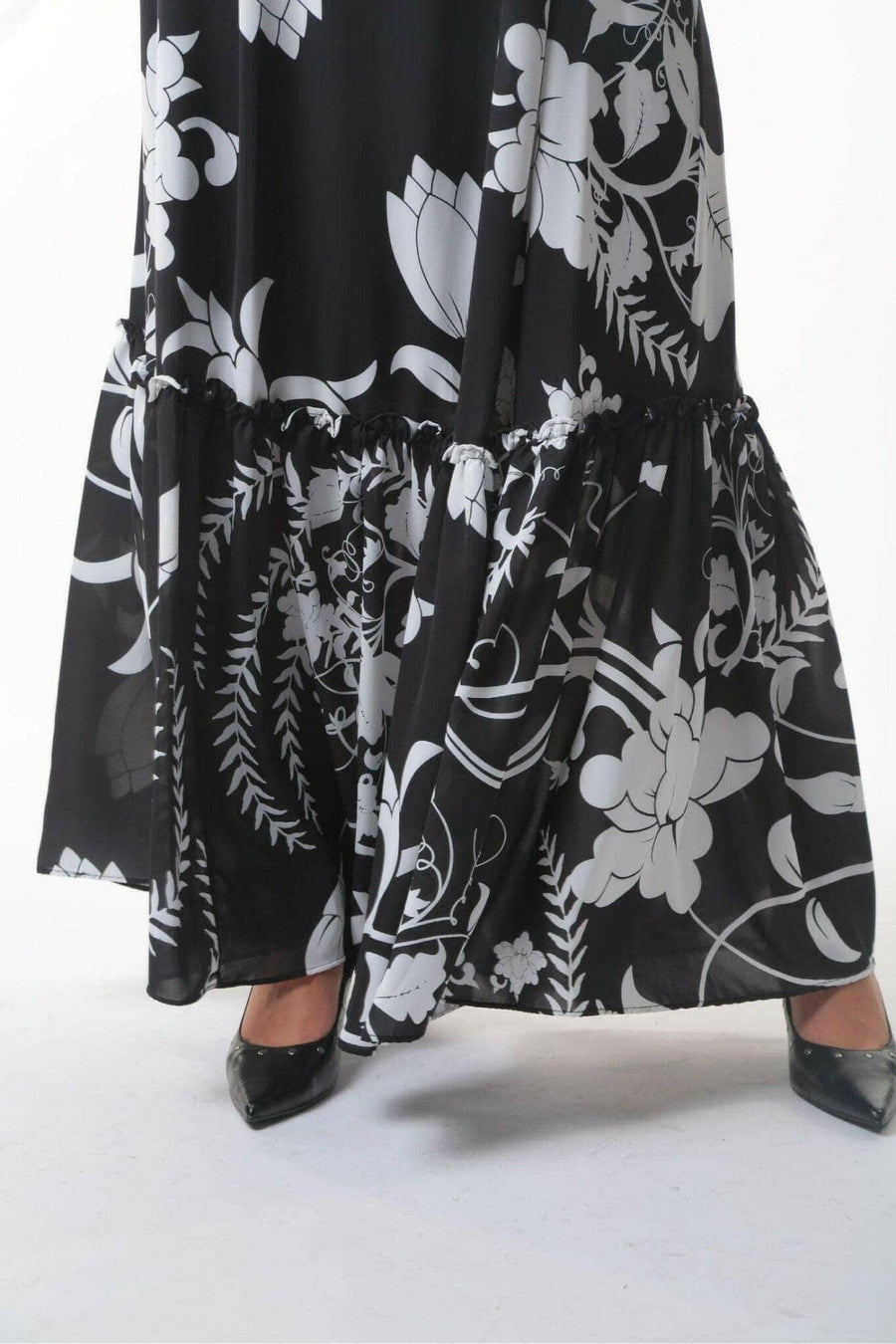 Roxy Long Maxi Dress with Long Sleeves - Glamourous Grace