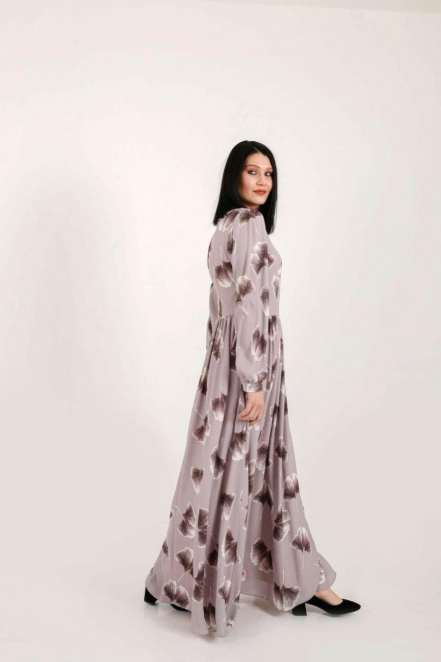 Tammy Long Maxi Dress with Long Sleeves - Glamourous Grace