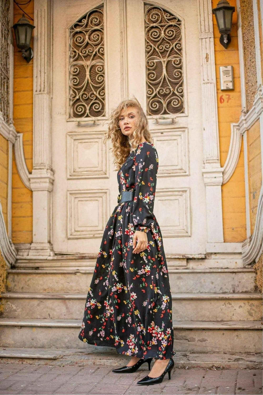 Kelsi Floral Long Maxi Dress with Long Sleeves - Glamourous Grace