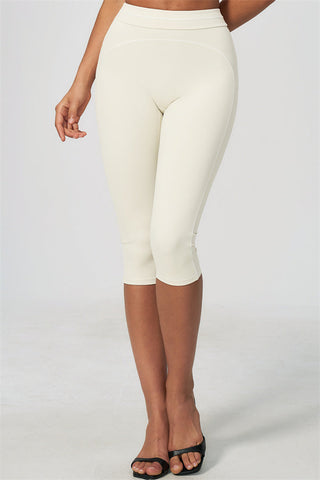 The Amara Capri Leggings