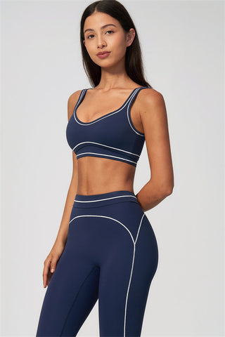 The Amara Capri Leggings
