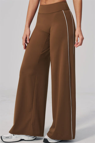 The Breathe T-shirt Straight Leg Pants 2-Piece Set