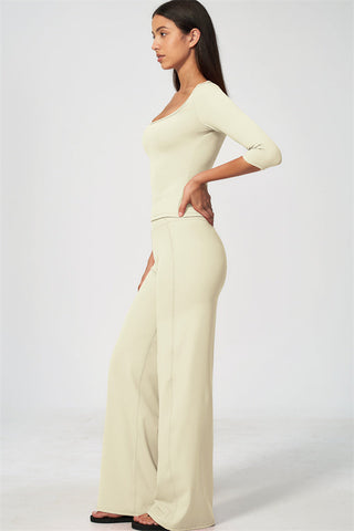 The RiseFit Straight Leg Pants