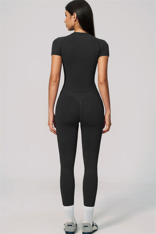 The Velvetine T-shirt Leggings 2-Piece Set