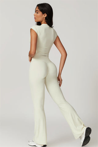 The Sophia T-shirt Flares 2-Piece Set