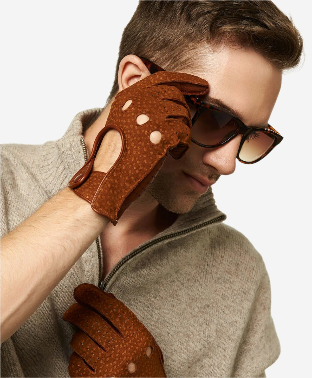 CA3198 (cork) - Handsewn Italian carpincho men's driving gloves - Glamourous Grace