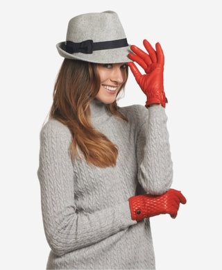 CA4439 (red) - Women’s quilted Italian leather gloves with cashmere lining - Glamourous Grace