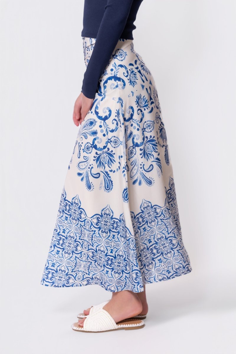 Calista Skirt (White/Blue) - Glamourous Grace