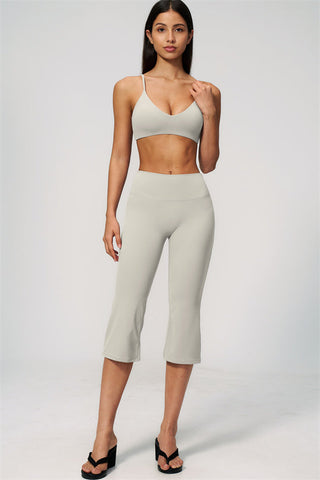 The Zura Capri Leggings