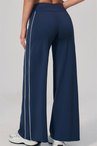 The Breathe T-shirt Straight Leg Pants 2-Piece Set