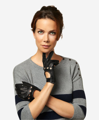 CD4266 (black) - Women’s Italian leather driving gloves with contrast stitching - Glamourous Grace
