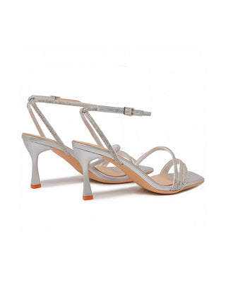 J.Adams Chloe metallic silver heels with pointed toes and stiletto heels, stylish and elegant footwear for formal occasions.