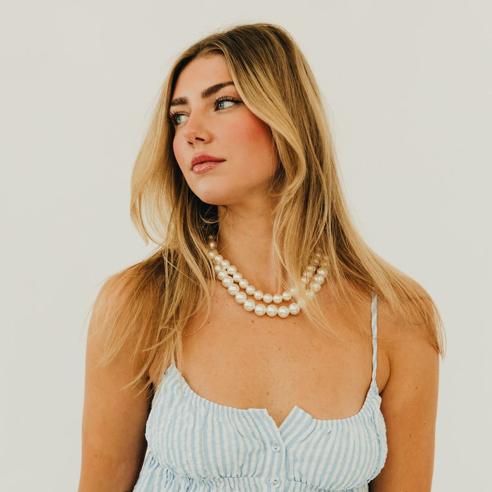 Chunky Three Piece Pearl Necklace - Glamourous Grace