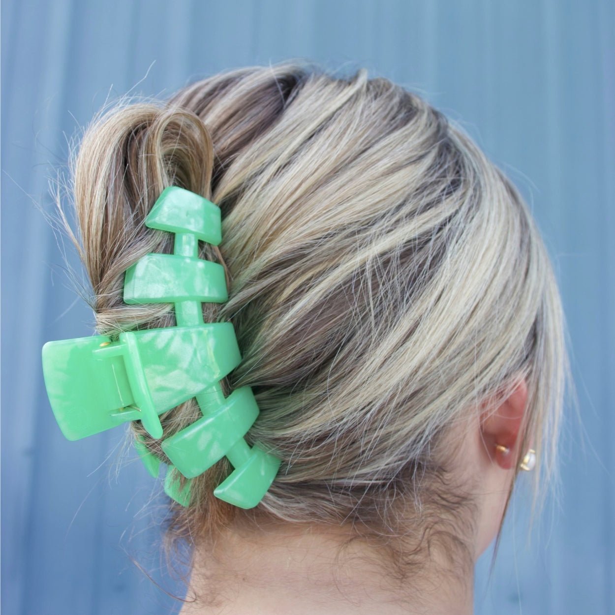 Classic Spring Splash Large Claw Clip - Glamourous Grace