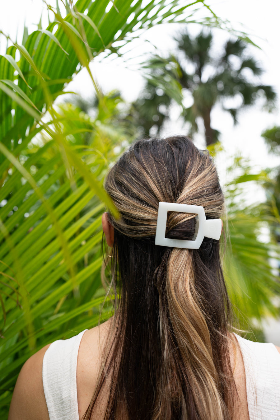 Coconut White Medium Flat Square Hair Clip - Glamourous Grace