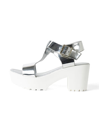 Corby | Silver Patent - Glamourous Grace