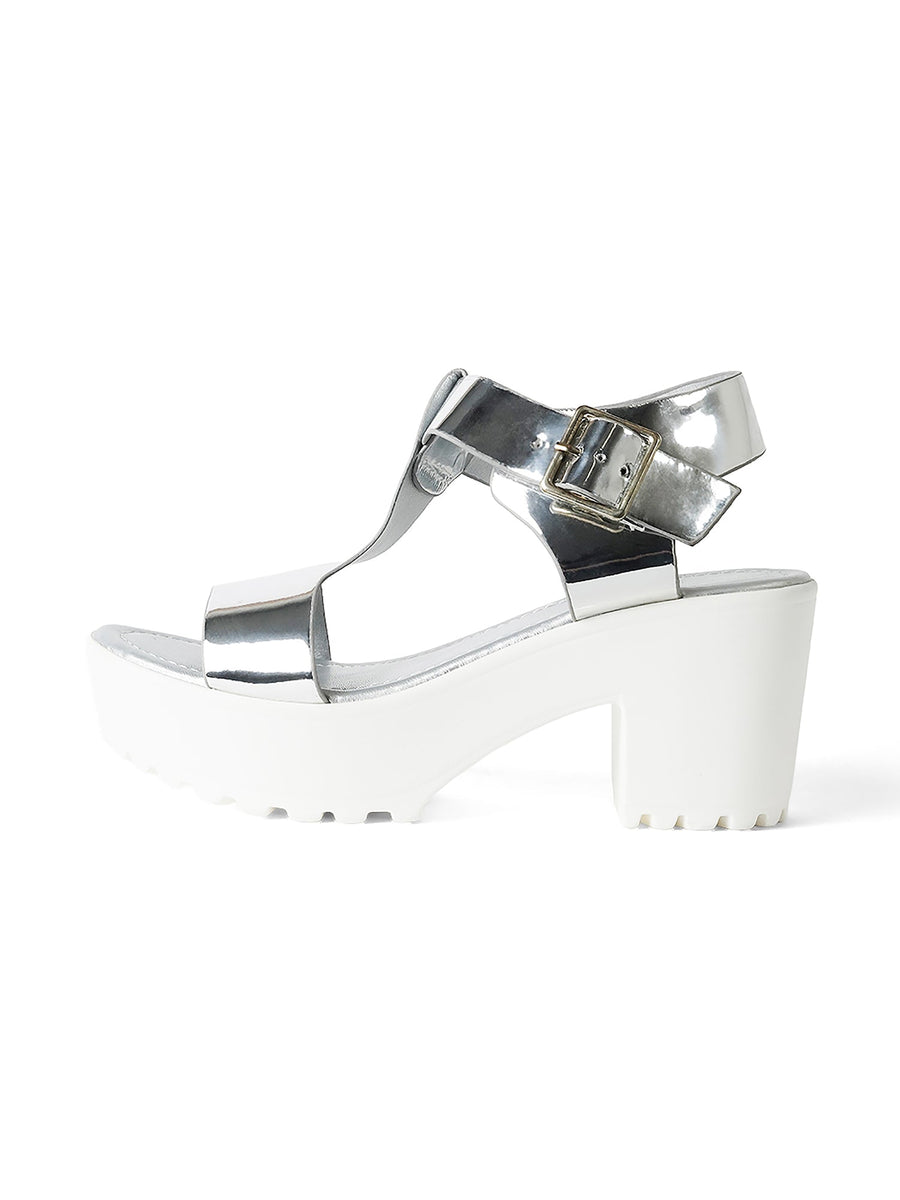 Corby | Silver Patent - Glamourous Grace