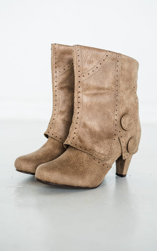 Cowgirl Star Booties in Taupe - Glamourous Grace