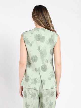 Crew neck printed vest with front button - Glamourous Grace
