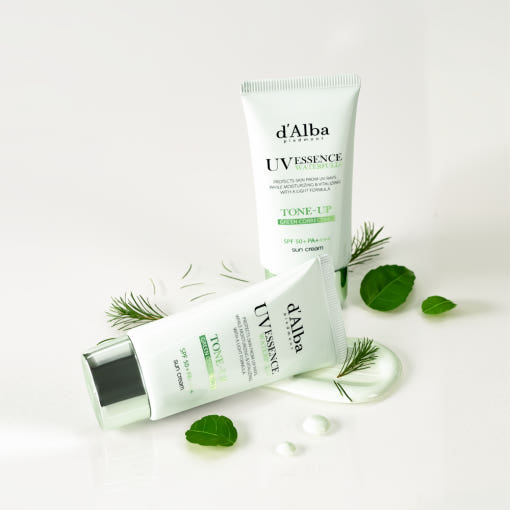 d'Alba Clean Tea Tree Liposome Tone-Up Sun Cream (Green) SPF50+ PA++++ 50ml - Glamourous Grace
