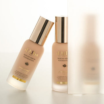 d'Alba Skin Fit Serum Foundation (Spatula) SPF50+/PA+++ 40ml - Glamourous Grace