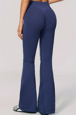 The Velvetine Sports Bra Flared Leggings 2-Piece Set
