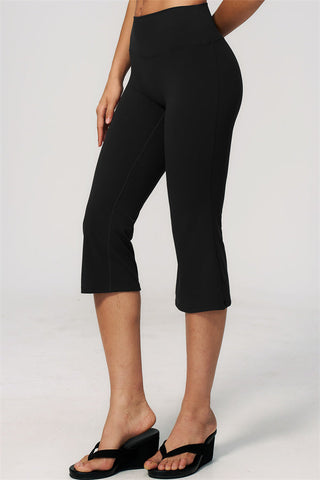 The Zura Capri Leggings