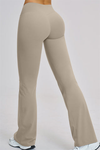 The Zestful Sports Bra Flared Leggings 2-Piece Set