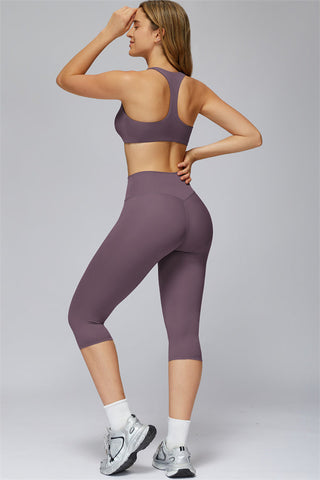 The FlexCore Capri Leggings