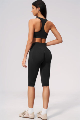 The Allure Sports Bra Capri Leggings 2-Piece Set