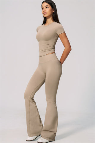 The Velvetine Flared Leggings