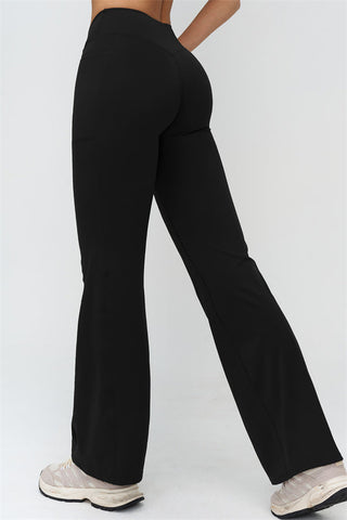 The BoldFit Sports Bra Flared Leggings 2-Piece Set