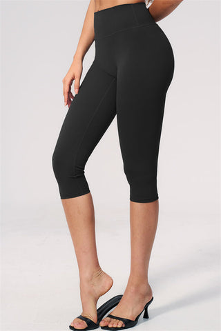 The Twirl Open Back Sports Bra Capri Leggings 2-Piece Set