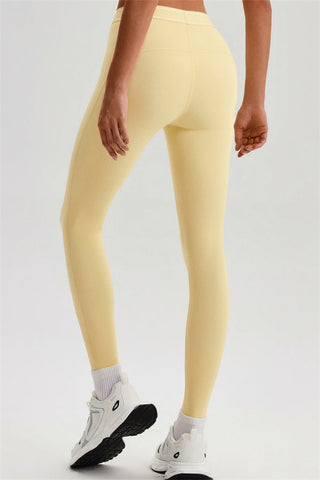 The Soul Sports Bra Leggings 2-Piece Set