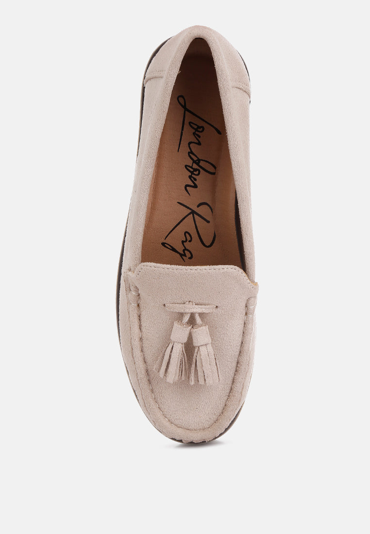 Daiki Platform Lug Sole Tassel Loafers - Glamourous Grace