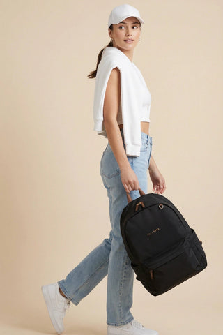 The Daily Backpack Black/Brown