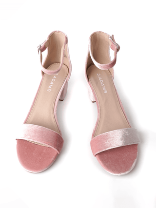 Daisy | Pink Velvet - Glamourous Grace