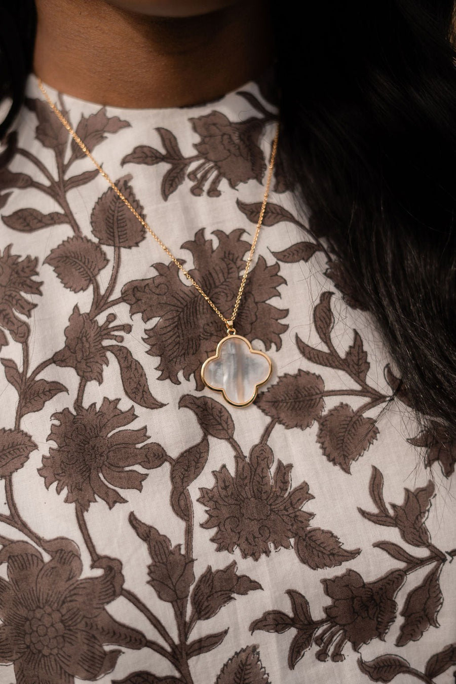 Dakota Clover Necklace - 18k Plated- Mother of Pearl-Kristin Kennedy Collection - Glamourous Grace