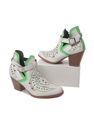 Darla | White - Glamourous Grace