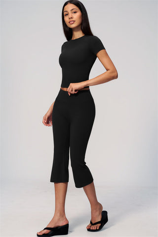 The Zura T-shirt Capri Leggings 2-Piece Set