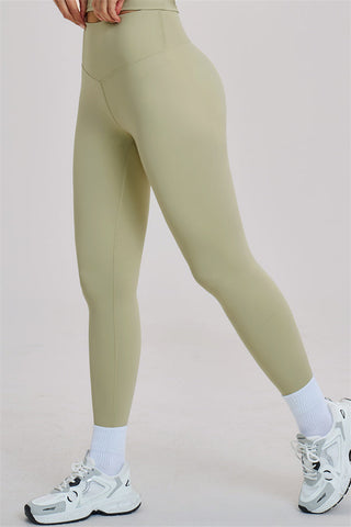 The Dynamic Long Sleeve T-shirt Leggings 2-Piece Set