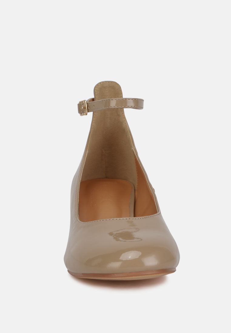 Debbie Ankle Strap Low Block Heel Sandals - Glamourous Grace