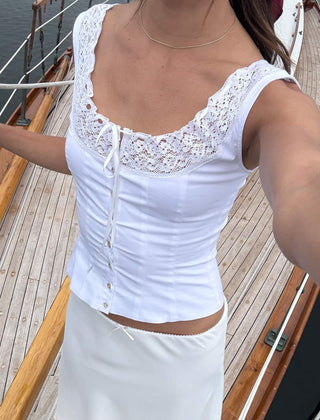 Decolletage Top - Glamourous Grace