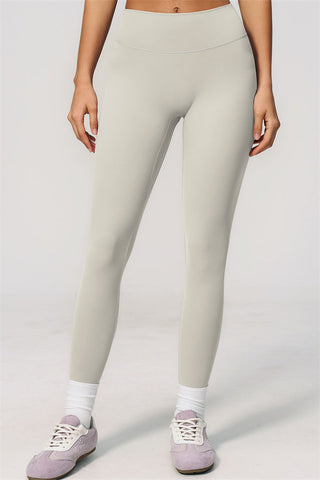 The Zura T-shirt Leggings 2-Piece Set