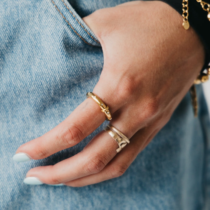 Diamond Studded Ring - WATERPROOF - Glamourous Grace
