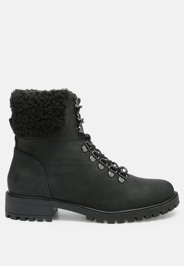 Dolon Lace Up Fur Collar Ankle Boots - Glamourous Grace