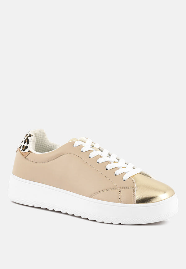 Dory Metallic Accent Sneakers - Glamourous Grace