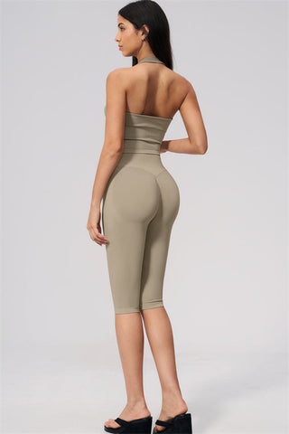 The Allure Capri Leggings