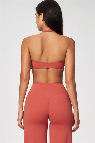 The RiseFit Sports Bra Straight Leg Pants 2-Piece Set